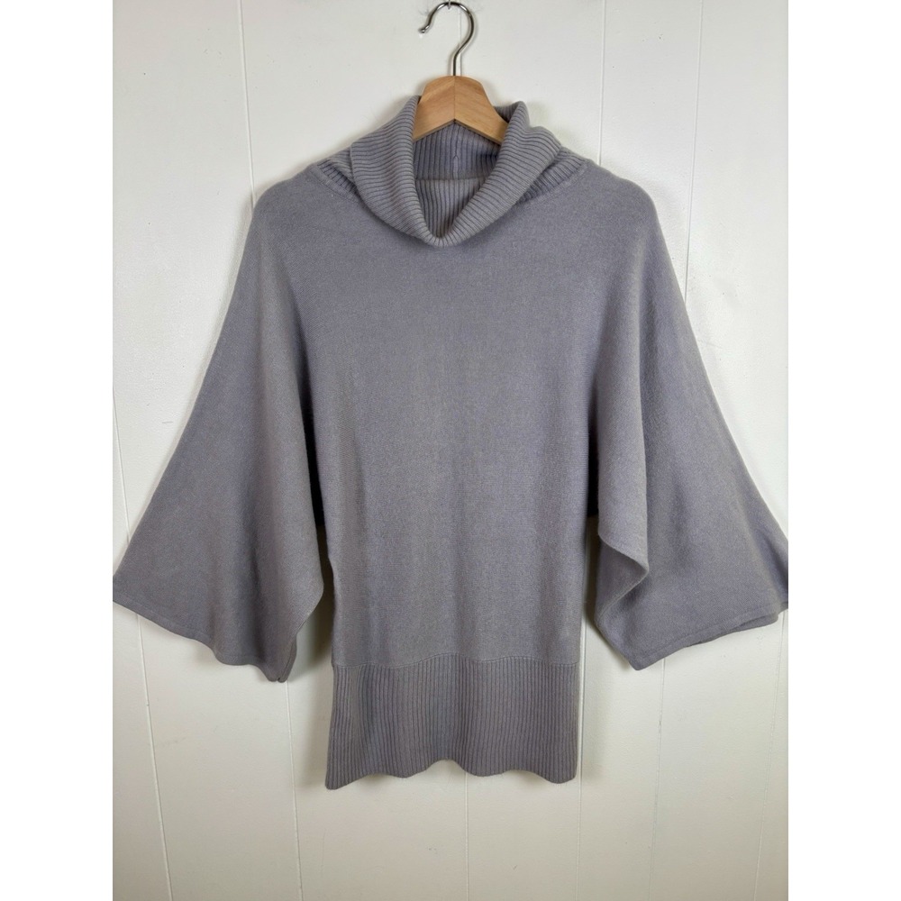 BCBGMAXAZRIA Size Small Gray Cowl-neck Wide Kimono Sleeves Sweater Soft
